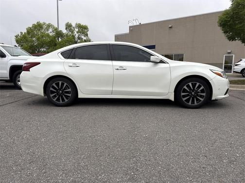 2018 Nissan Altima 2.5 SV