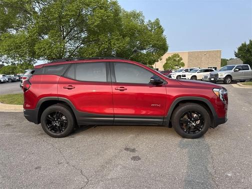 2022 GMC Terrain AT4
