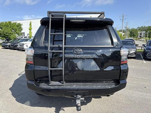 2021 Toyota 4Runner Venture