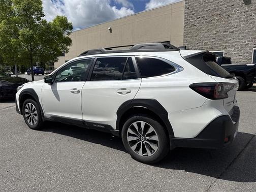 2023 Subaru Outback Limited XT