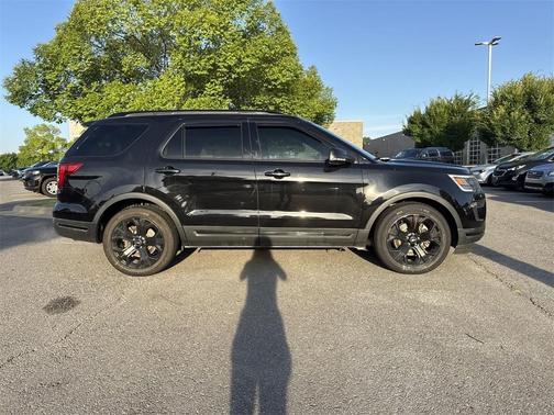 2019 Ford Explorer sport