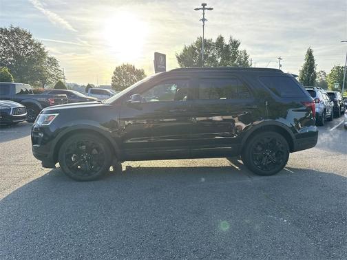 2019 Ford Explorer sport