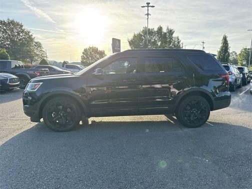 2019 Ford Explorer sport