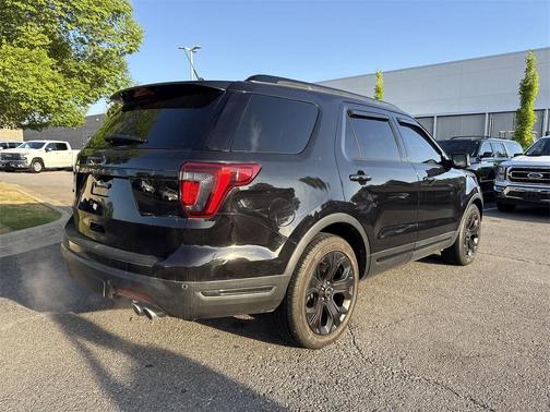 2019 Ford Explorer sport