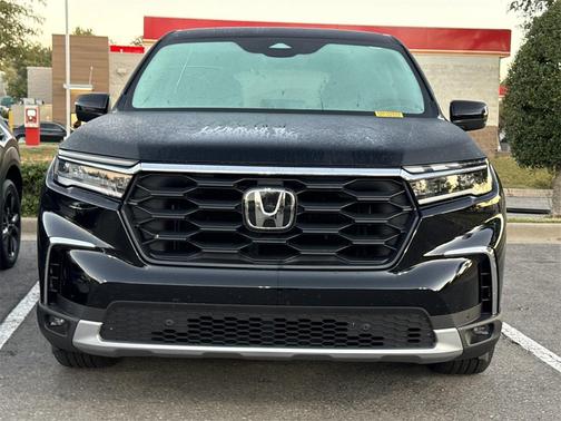 2023 Honda Pilot EX-L 8-Passenger