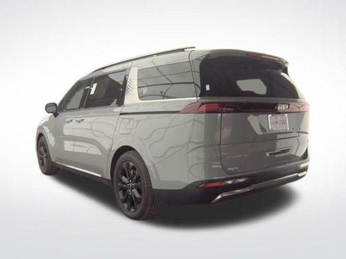 Ceramic Silver 2024 Kia Carnival SX Prestige