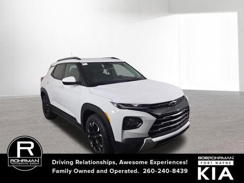 Summit White 2021 Chevrolet Trailblazer LT