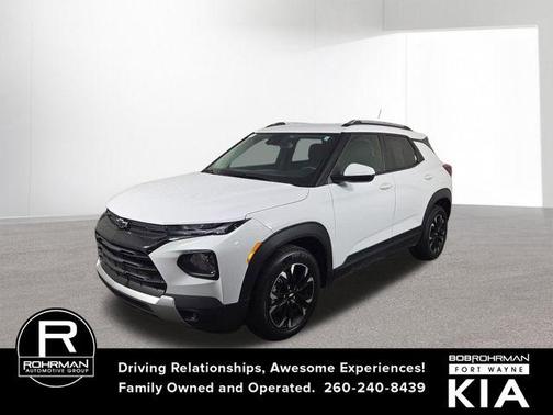 Summit White 2021 Chevrolet Trailblazer LT