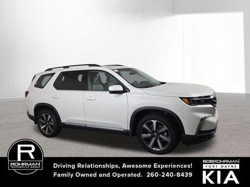 2023 Honda Pilot Touring