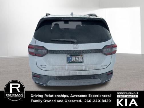 2023 Honda Pilot Touring