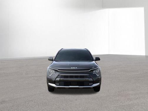 Gray 2026 Kia Niro SX