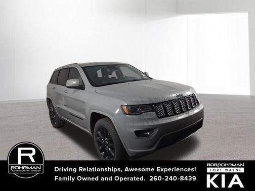 2022 Jeep Grand Cherokee WK Laredo