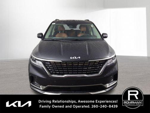2024 Kia Carnival SX
