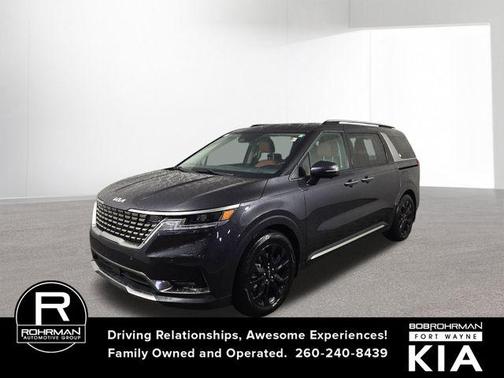 Metal 2024 Kia Carnival SX