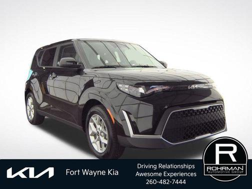 Fusion Orange 2025 Kia Soul LX