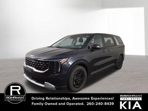 2025 Kia Carnival LXS