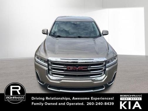 2022 GMC Acadia SLE
