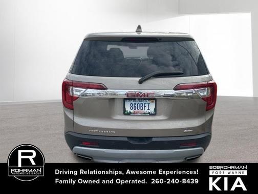 2022 GMC Acadia SLE