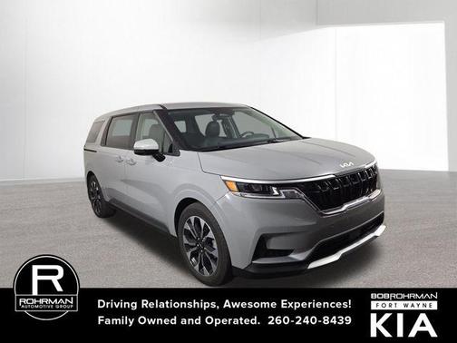 2024 Kia Carnival EX