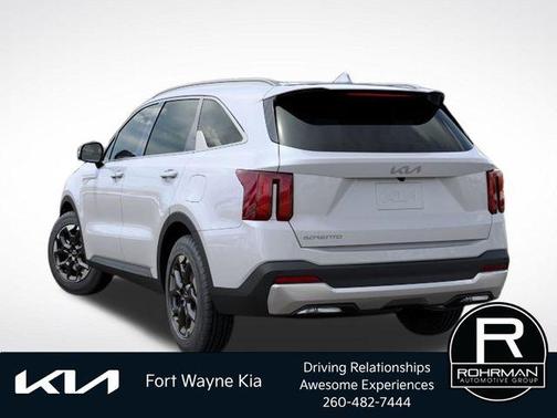 Glacial White Pearl 2026 Kia Sorento S