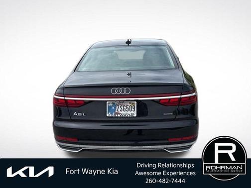 Mythos Black Metallic 2019 Audi A8 L 55