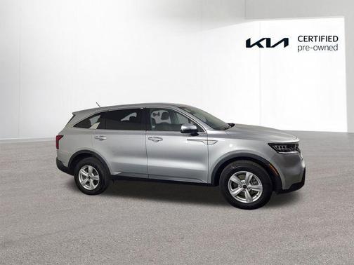 2021 Kia Sorento LX