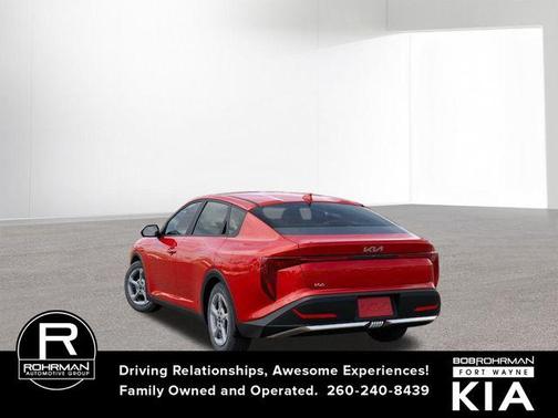 2025 Kia K4 LXS