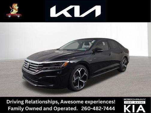 2021 Volkswagen Passat 2.0T R-Line