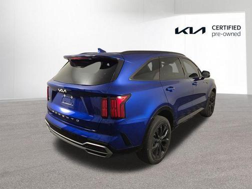 2022 Kia Sorento SX
