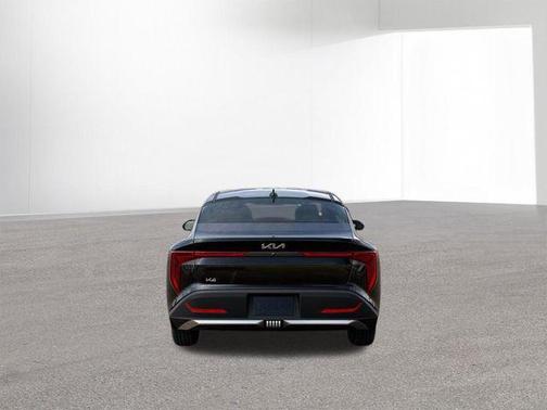 Aurora Black Pearl 2026 Kia K4 EX