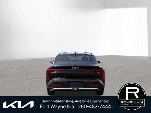 Aurora Black Pearl 2026 Kia K4 EX