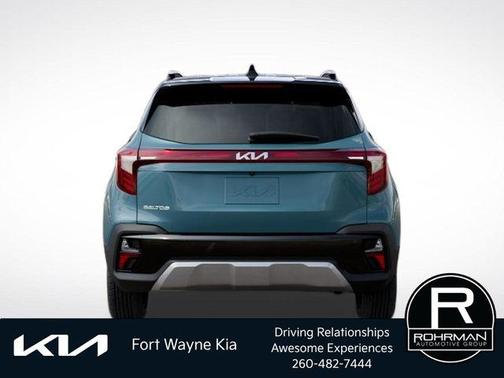 Blue / Black 2026 Kia Seltos S