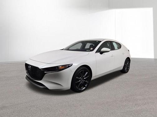 2023 Mazda Mazda3 FWD w/Preferred Package
