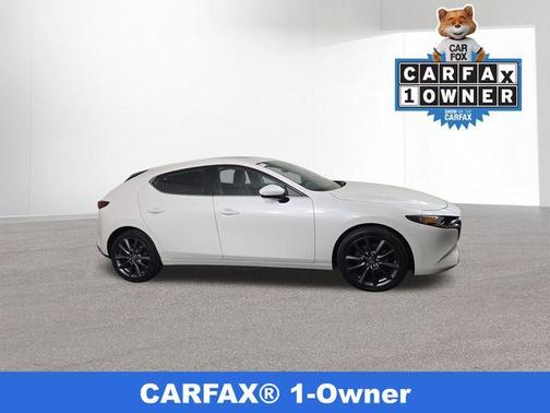 2023 Mazda Mazda3 FWD w/Preferred Package