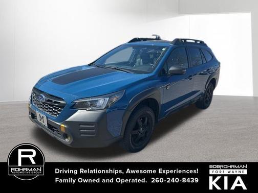 Ice Silver Metallic 2023 Subaru Outback Wilderness