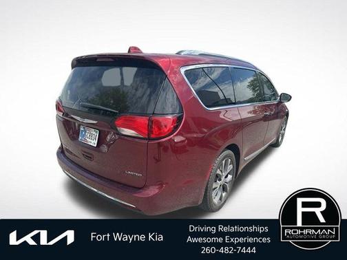 Velvet Red Pearlcoat 2019 Chrysler Pacifica Limited