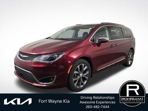 Velvet Red Pearlcoat 2019 Chrysler Pacifica Limited
