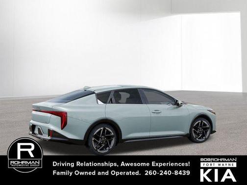 2025 Kia K4 GT-Line