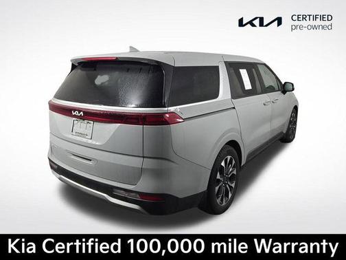 Ceramic Silver 2024 Kia Carnival EX