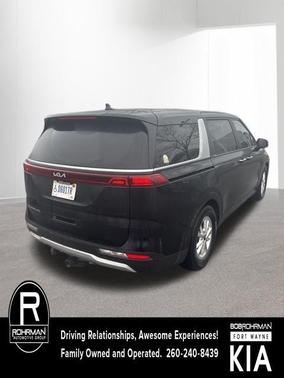 2022 Kia Carnival LXS