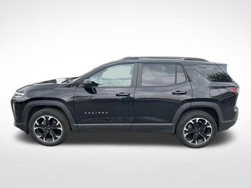 Mosaic Black Metallic 2025 Chevrolet Equinox LT