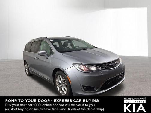 2018 Chrysler Pacifica Touring-L Plus