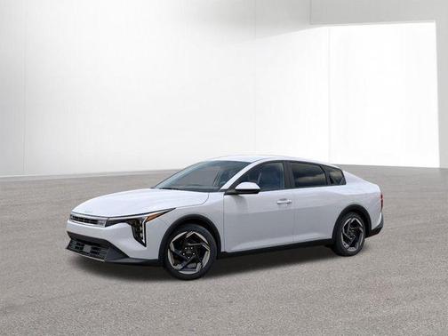 Snow White Pearl 2026 Kia K4 EX