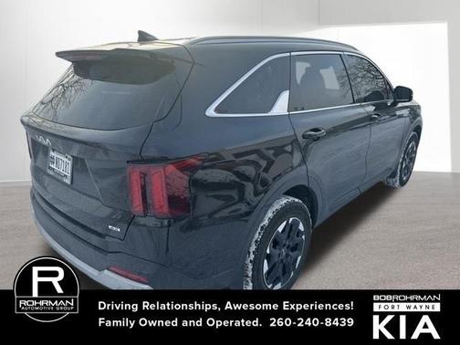 2025 Kia Sorento S
