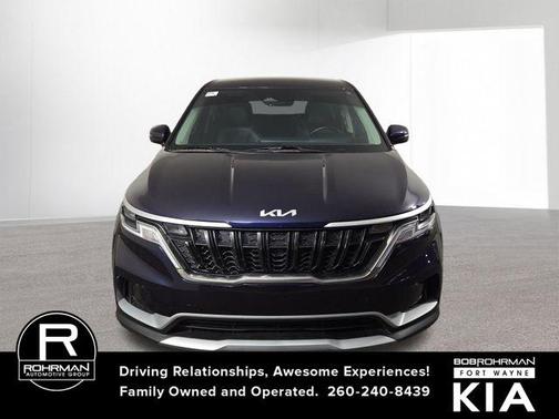 2023 Kia Carnival LX Seat Package