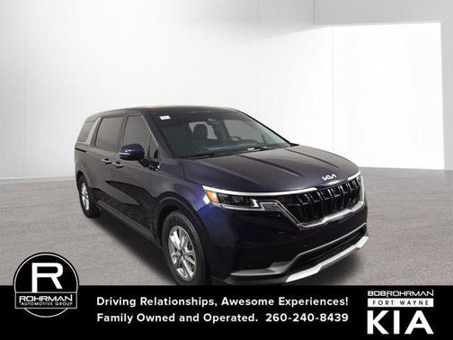 2023 Kia Carnival LX Seat Package