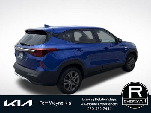 Neptune Blue 2023 Kia Seltos LX