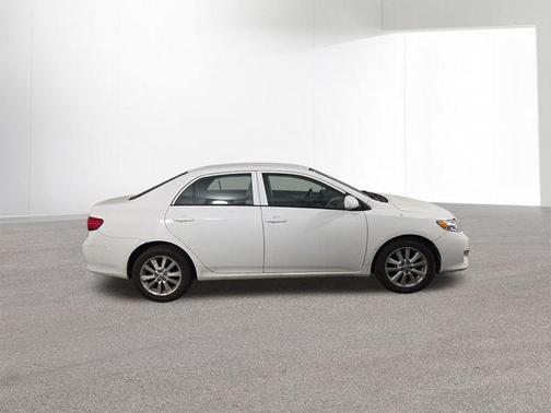 2009 Toyota Corolla LE