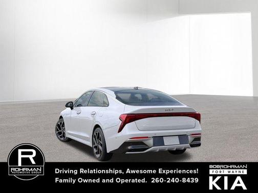 2026 Kia K5 EX
