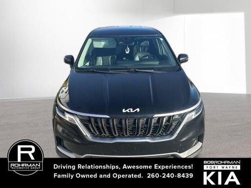 2022 Kia Carnival LXS